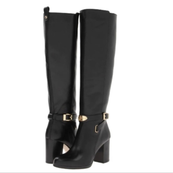 Michael Kors boots - Picture 1 of 3